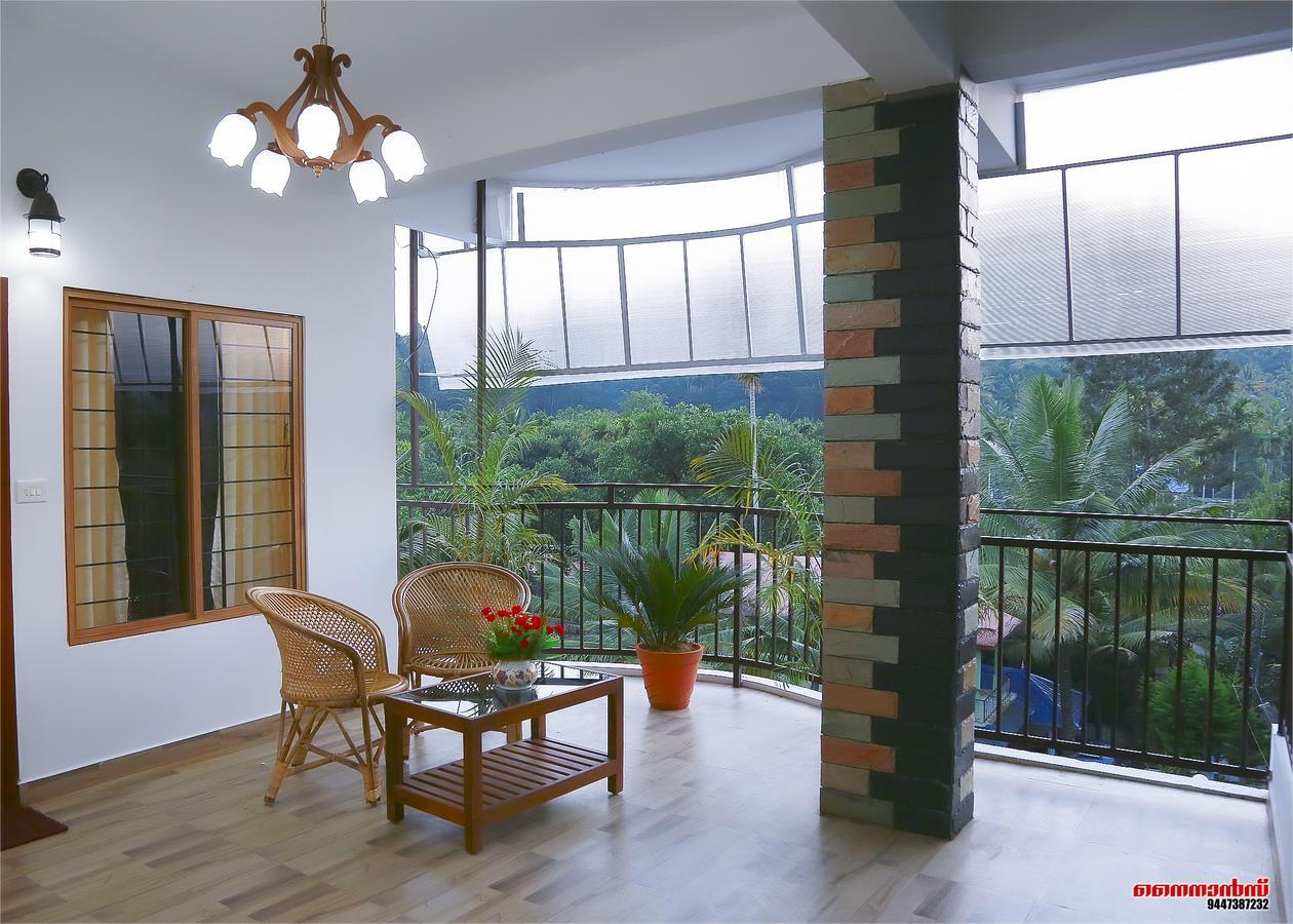 Holiday Villa Thekkady Ngoại thất bức ảnh